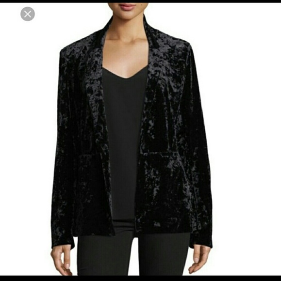 Crushed black velvet blazer size medium - Picture 2 of 5